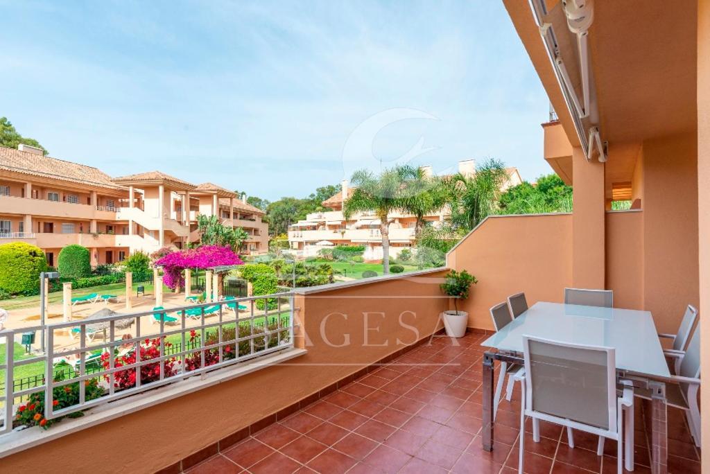 Jardines De Santa Maria Golf Apartment Marbella Exterior foto